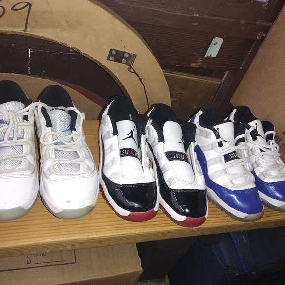 Gently worn Kids shoes - Picture 3 of 3